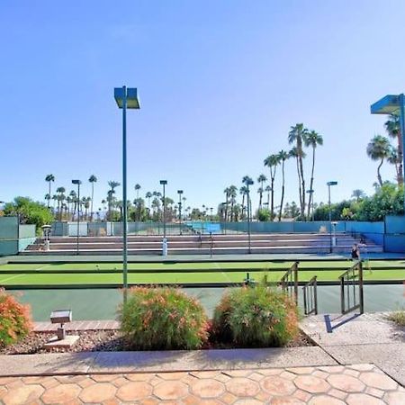 Private Country Club Condo On Awesome Golf Course! Palm Desert Bagian luar foto