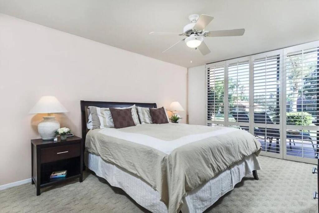 Private Country Club Condo On Awesome Golf Course! Palm Desert Bagian luar foto